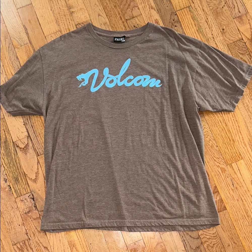 Volcom Tee with Light Blue Script